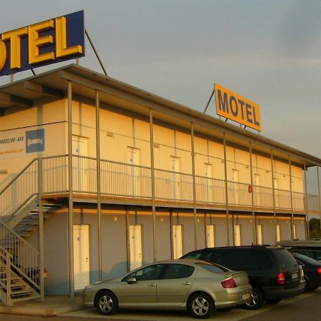 Tour-Motel Wilfersdorf  Esterno foto